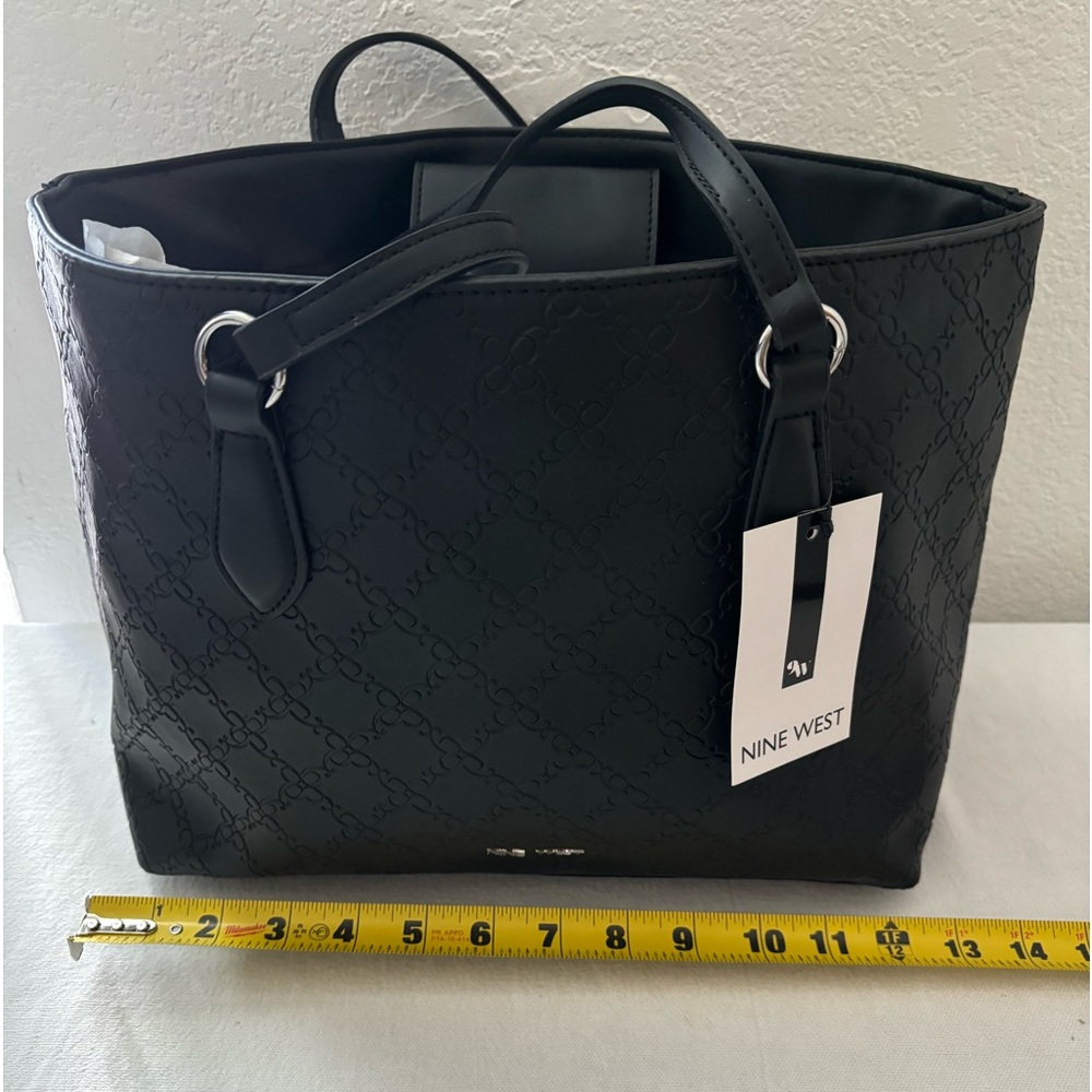 Nine West tote bagsg
